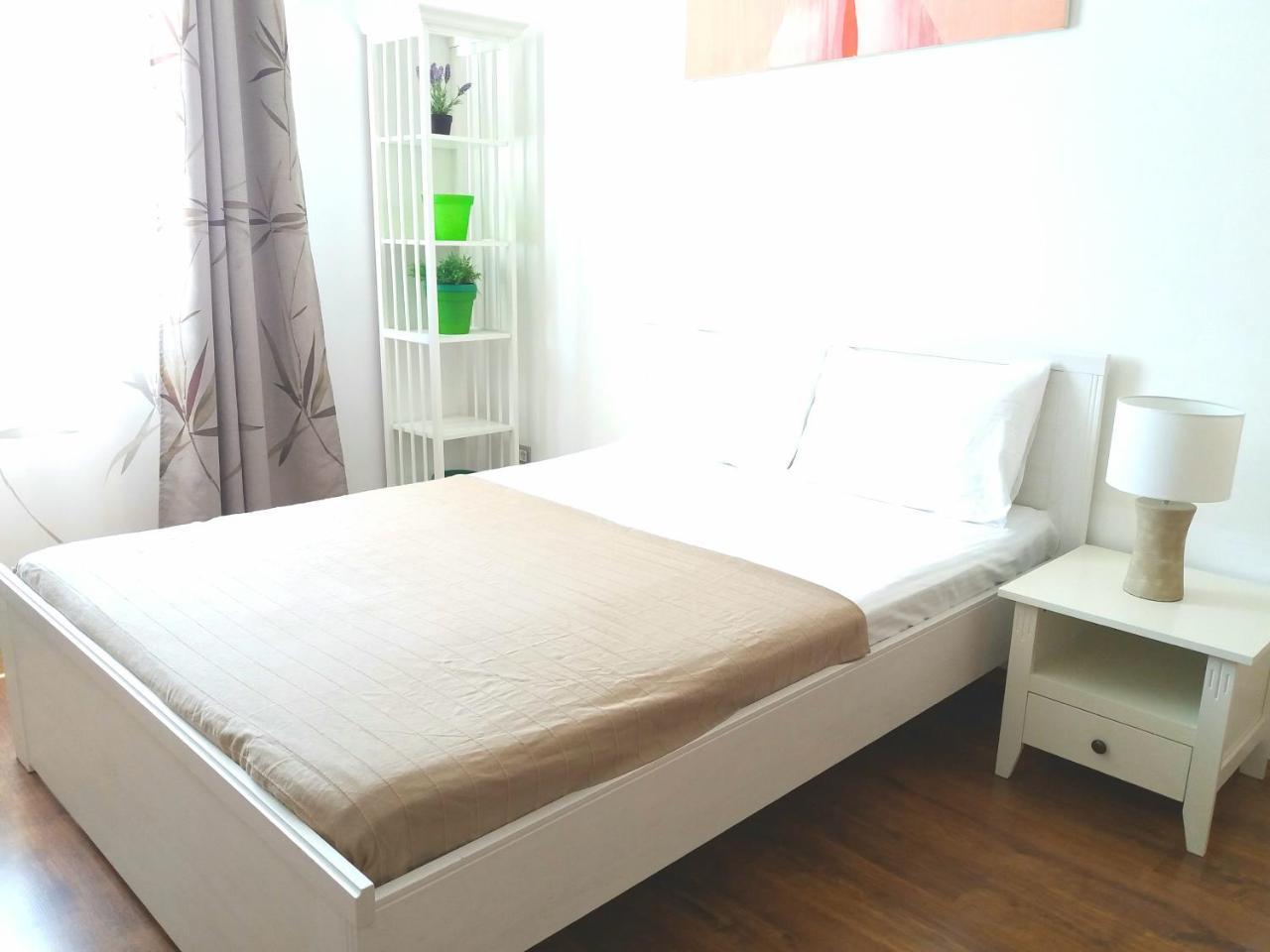 Urban Aparthotel Bukarest Eksteriør billede