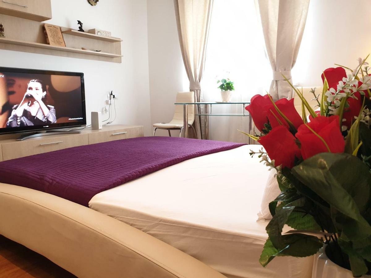 Urban Aparthotel Bukarest Eksteriør billede