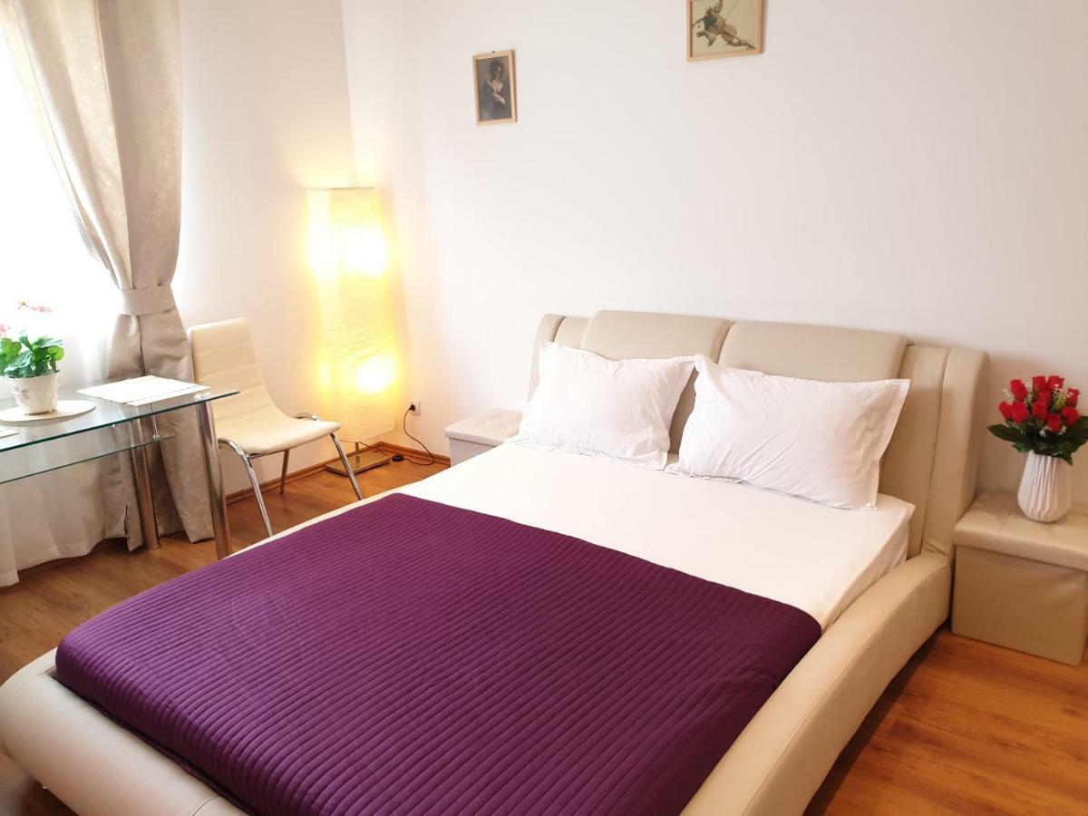 Urban Aparthotel Bukarest Eksteriør billede