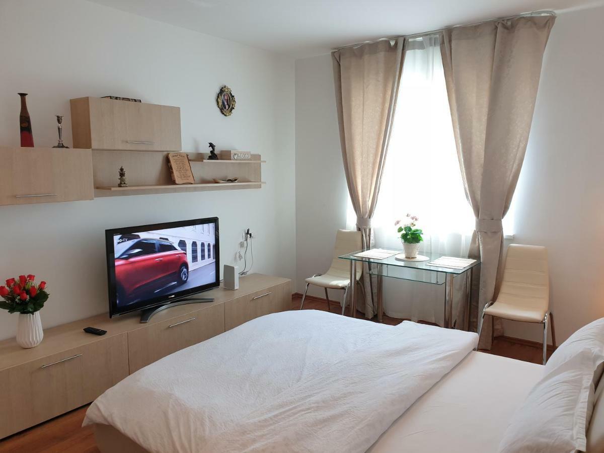 Urban Aparthotel Bukarest Eksteriør billede